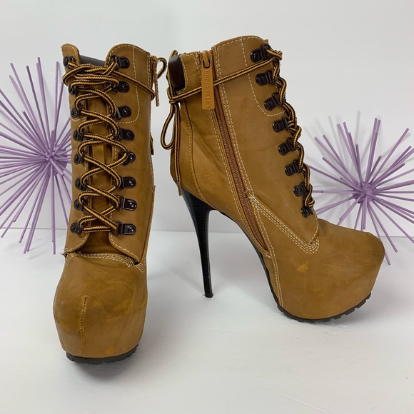 Breckelles Shoes - Breckelle’s / Tan Platform Stiletto Lace Up Boot